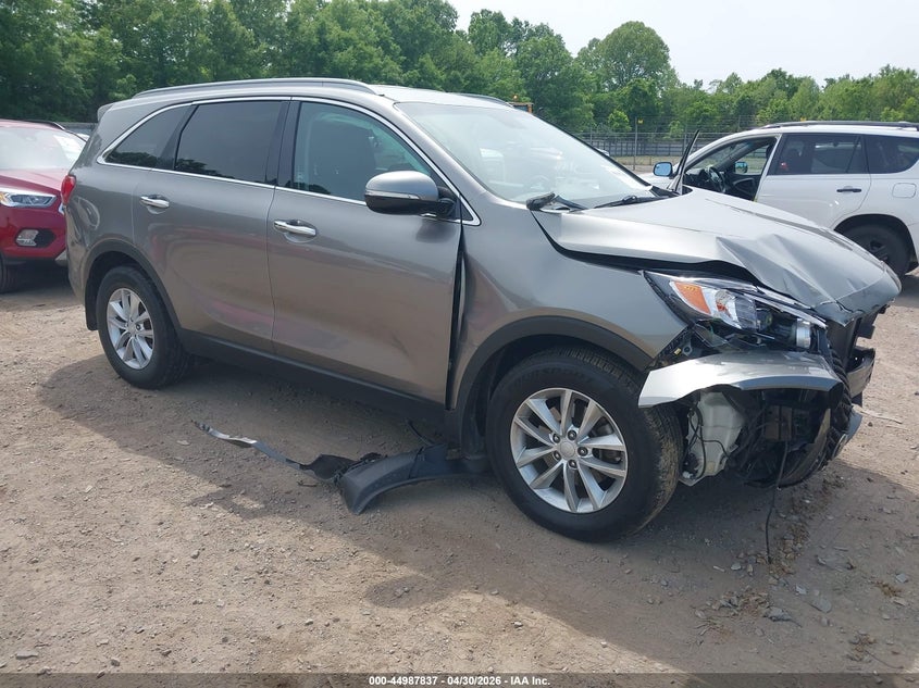 KIA SORENTO 2.4L LX 2017