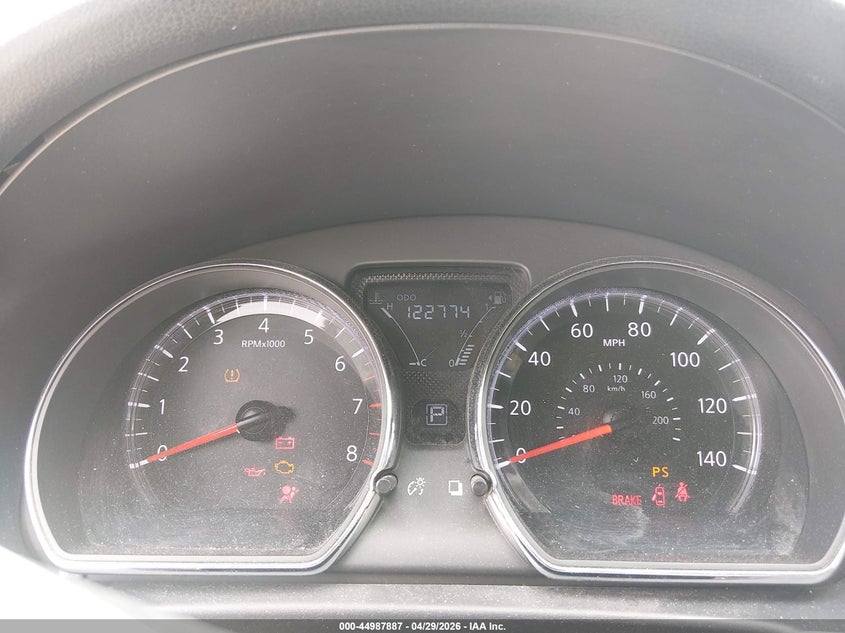 2018 NISSAN VERSA auction photo 7