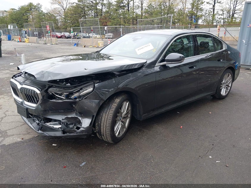 WBA53FJ09SCU23110 2025 Bmw 530i Xdrive photo 1