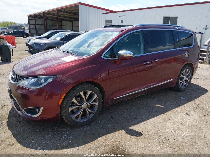 2C4RC1GG7JR259907 2018 Chrysler Pacifica Limited photo 1