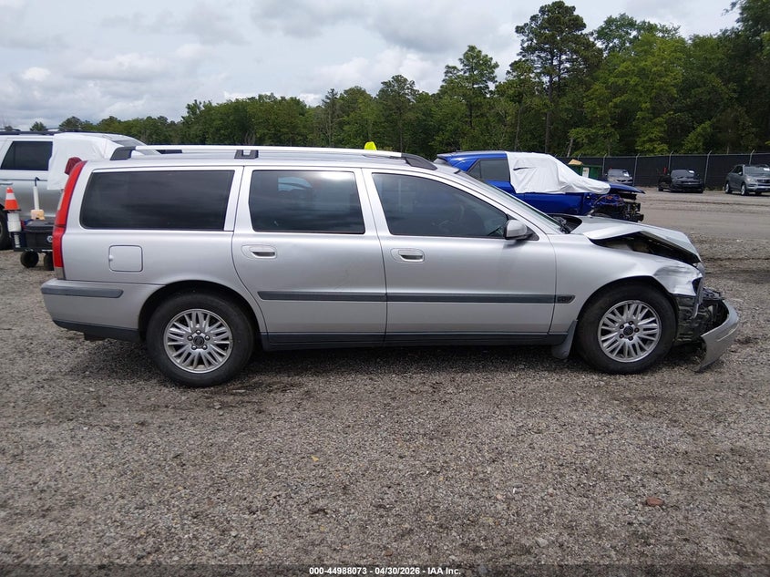 2004 Volvo V70 2.4 VIN: YV1SW61T042395448 Lot: 44988073