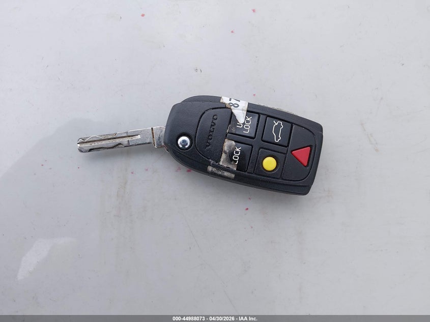 2004 Volvo V70 2.4 VIN: YV1SW61T042395448 Lot: 44988073