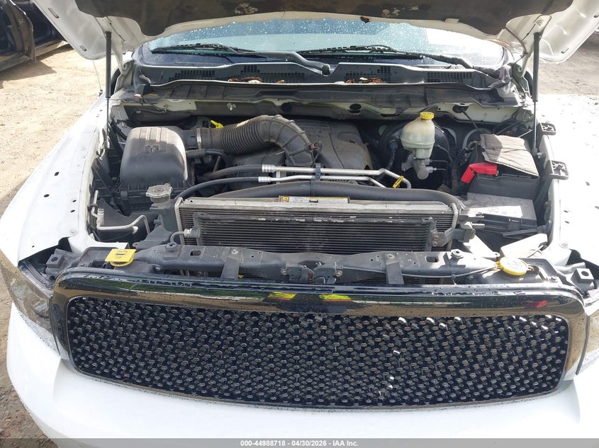 1C6RD6KTXCS157072 2012 Ram 1500 5.7 Ram St white