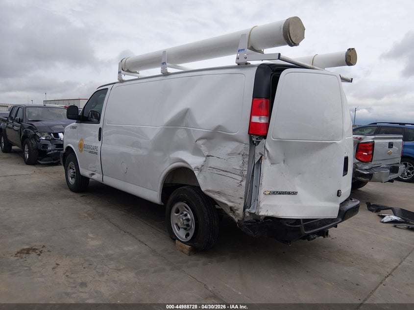 2025 CHEVROLET EXPRESS CARGO auction photo 3