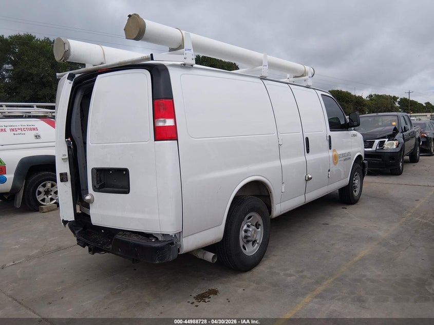 2025 CHEVROLET EXPRESS CARGO auction photo 4
