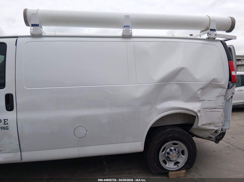 2025 CHEVROLET EXPRESS CARGO auction photo 6