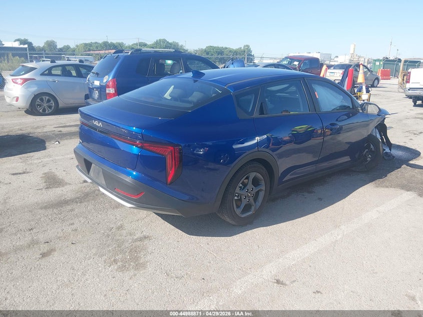 Vin: 3kpft4de9se214316, lot: 45486313, kia k4 lxs 20254
