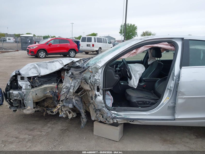 2015 CHEVROLET MALIBU auction photo 6