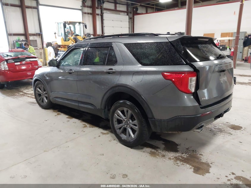 2022 FORD EXPLORER auction photo 3