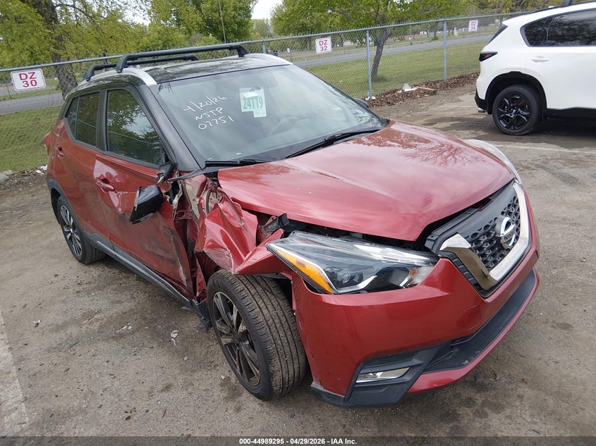 2019 NISSAN KICKS SR
