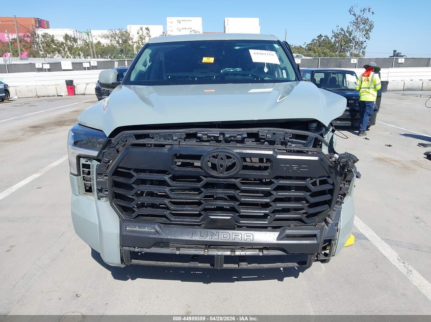 2022 Toyota Tundra Sr5 VIN: 5TFLA5AB5NX015213 Lot: 44989359