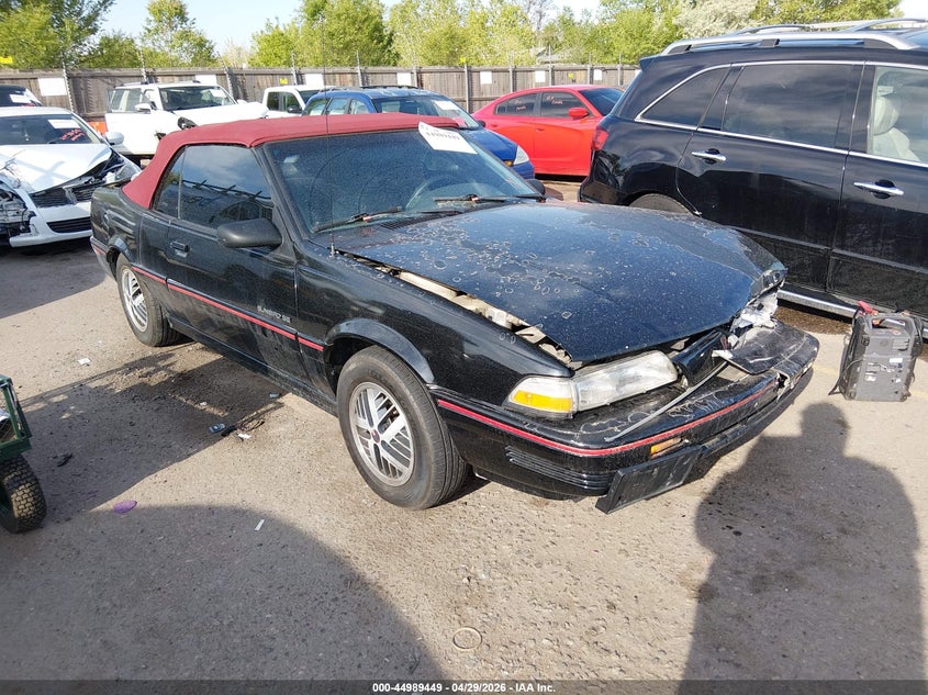 1992 PONTIAC SUNBIRD SE
