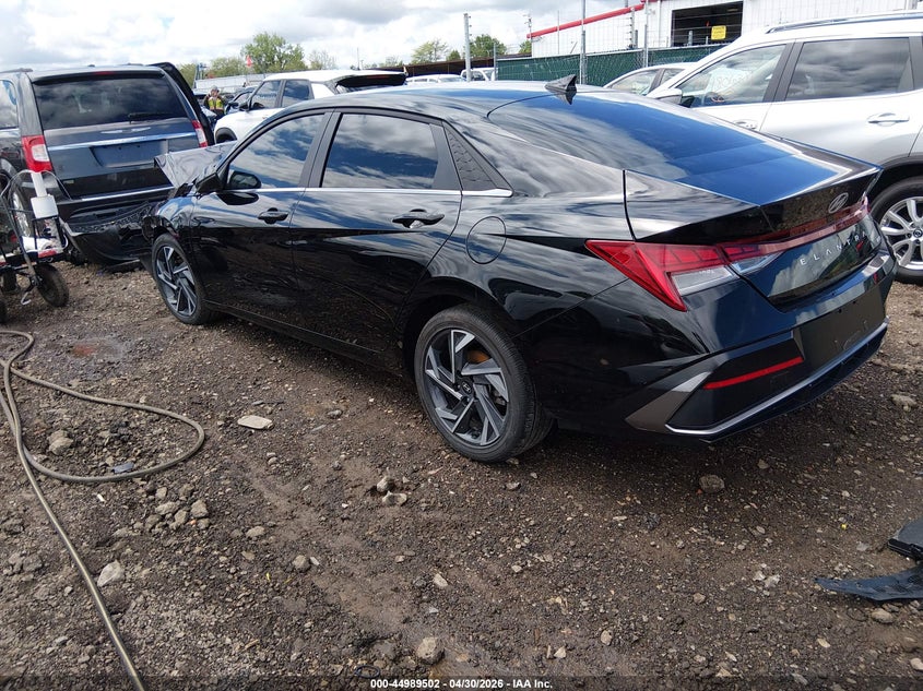 2025 HYUNDAI ELANTRA HYBRID auction photo 3