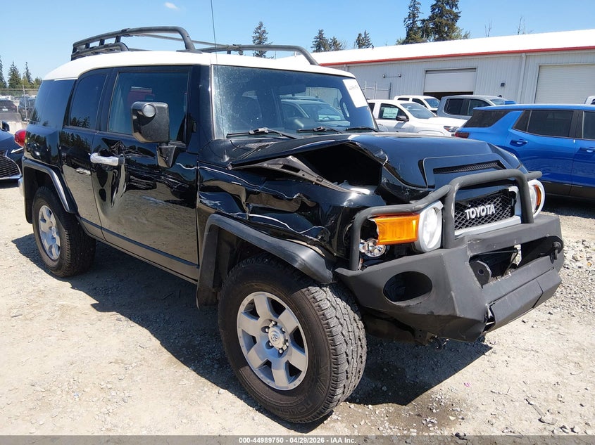 2007 TOYOTA FJ CRUISER