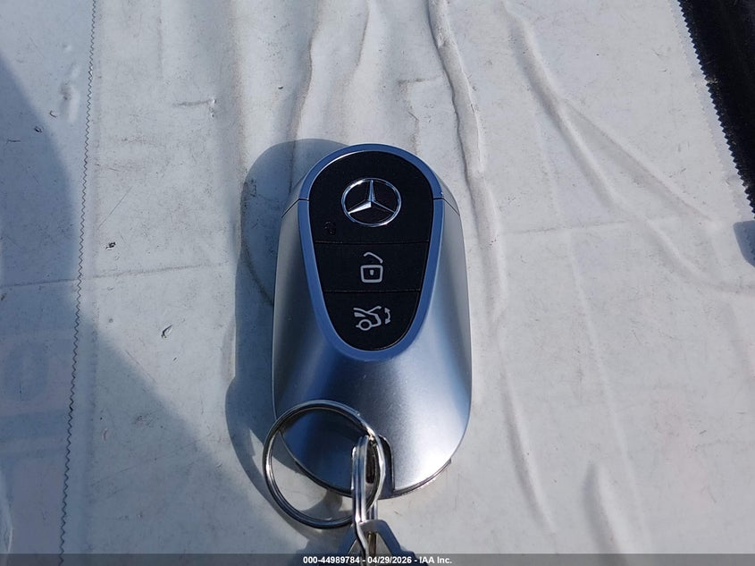 2024 MERCEDES-BENZ C 300 — Photo 11