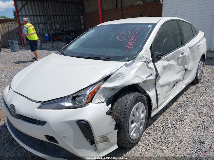 2019 Toyota Prius Le JTDKARFU5K3089716 photo 1