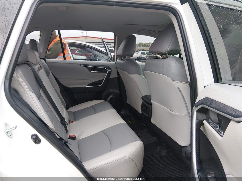 2024 TOYOTA RAV4 2.5L I-4 DI, DOHC, V(VIN: 2T3A1RFV3RW462330