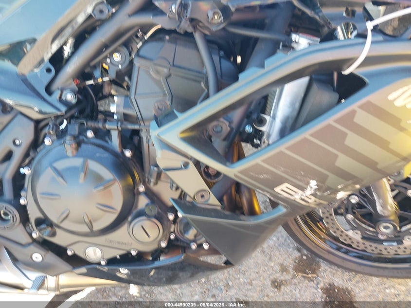 2025 Kawasaki Ex650 P VIN: ML5EXEP1XSDAF7484 Lot: 44990239