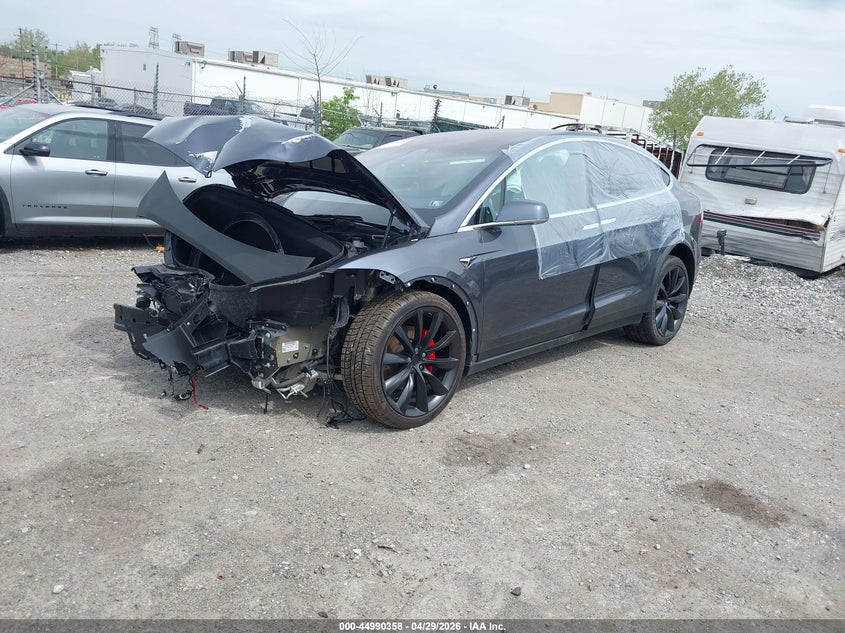 2020 TESLA MODEL X auction photo 2