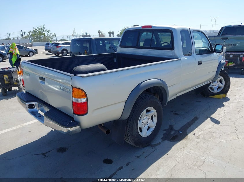 2003 TOYOTA TACOMA auction photo 4