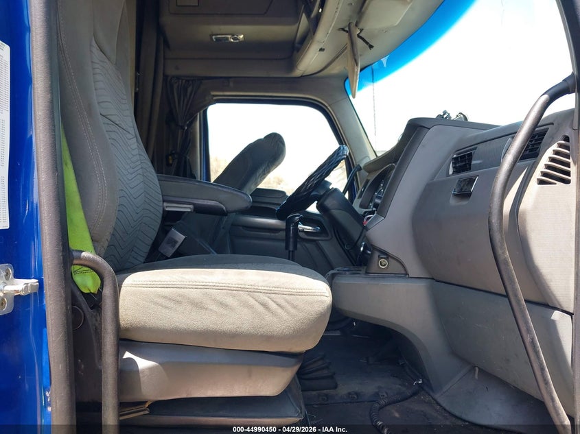 2016 KENWORTH CONSTRUCTION auction photo 7