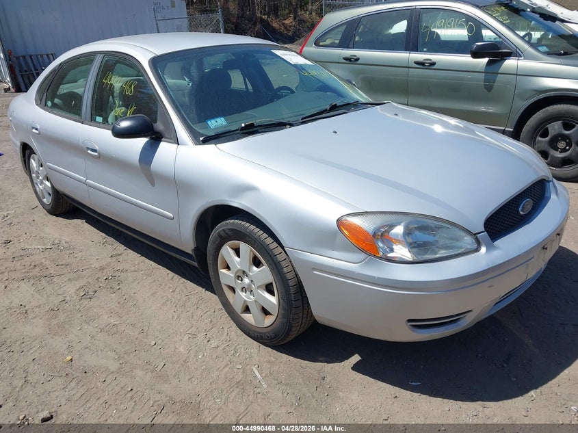 2005 Ford Taurus Se