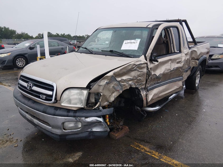 2002 TOYOTA TUNDRA auction photo 2