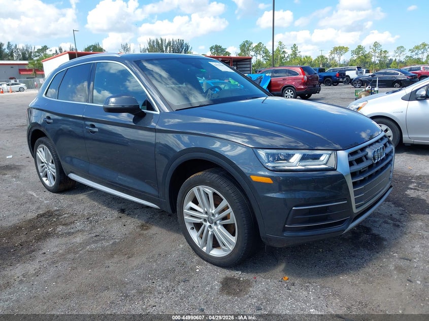 2018 Audi Q5 2.0T Premium/2.0T Tech Premium