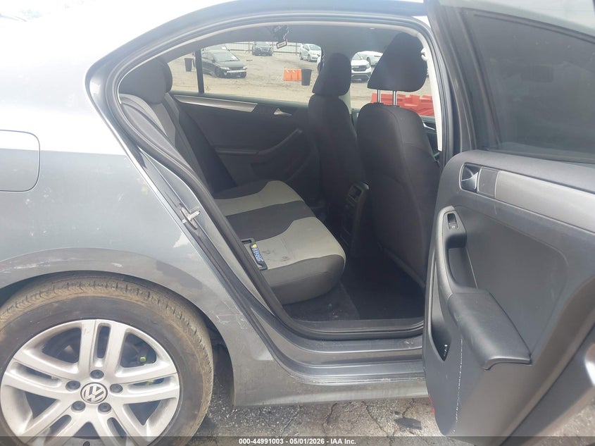 2018 VOLKSWAGEN JETTA auction photo 8