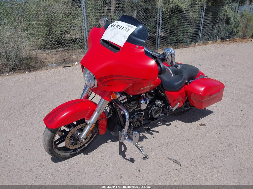 1HD1KRC11HB684417 2017 Harley-Davidson Flhxs Street Glide Special photo 1