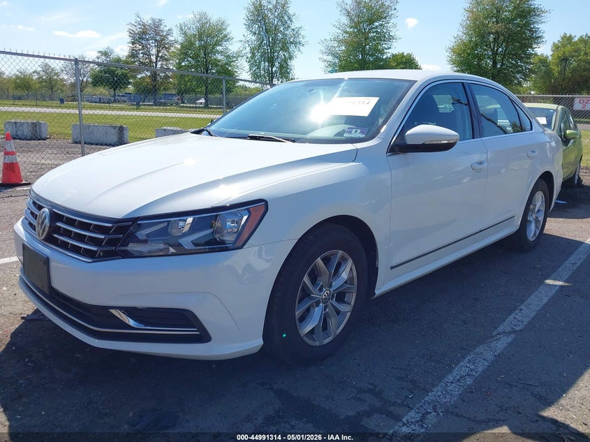 VOLKSWAGEN PASSAT 2017 VIN 1VWAT7A39HC024916