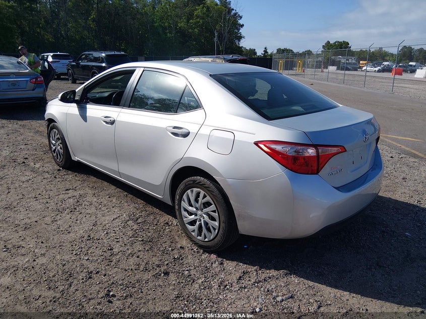 2017 TOYOTA COROLLA auction photo 3