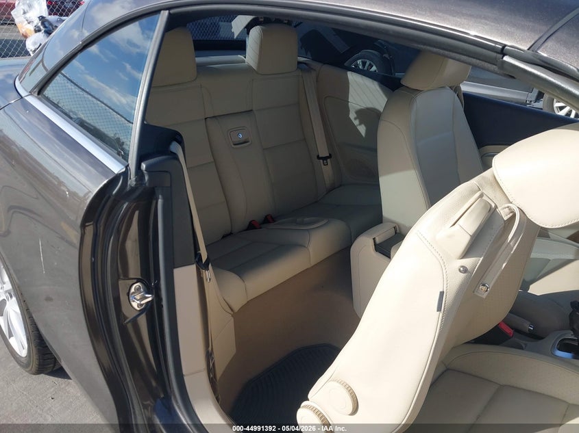 2012 Volkswagen Eos Komfort VIN: WVWBW7AH3CV000456 Lot: 44991392
