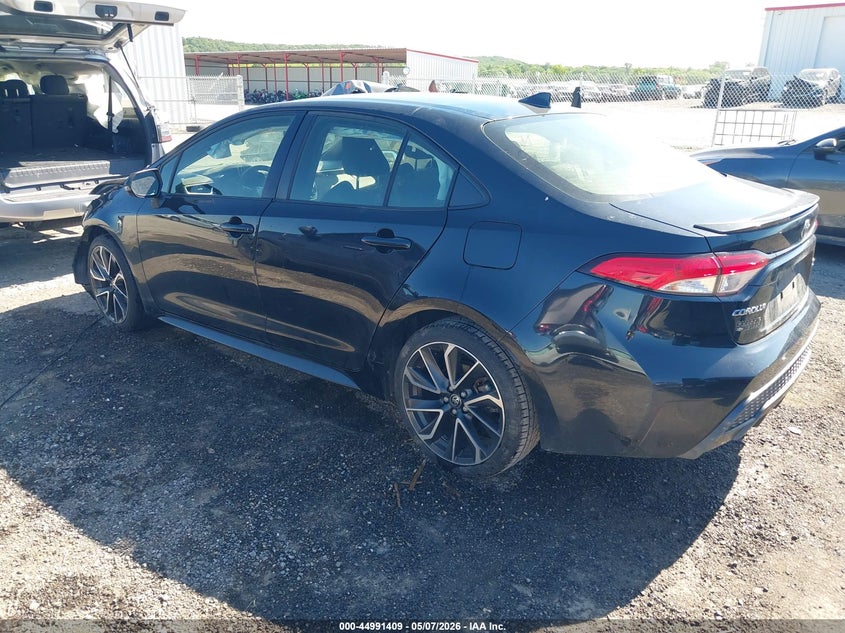2022 TOYOTA COROLLA auction photo 3