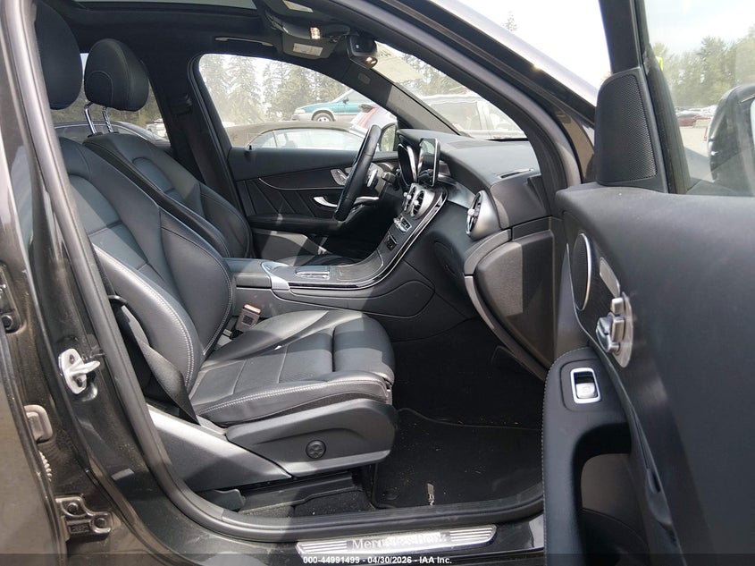 2022 Mercedes-Benz Glc 300 4Matic Suv