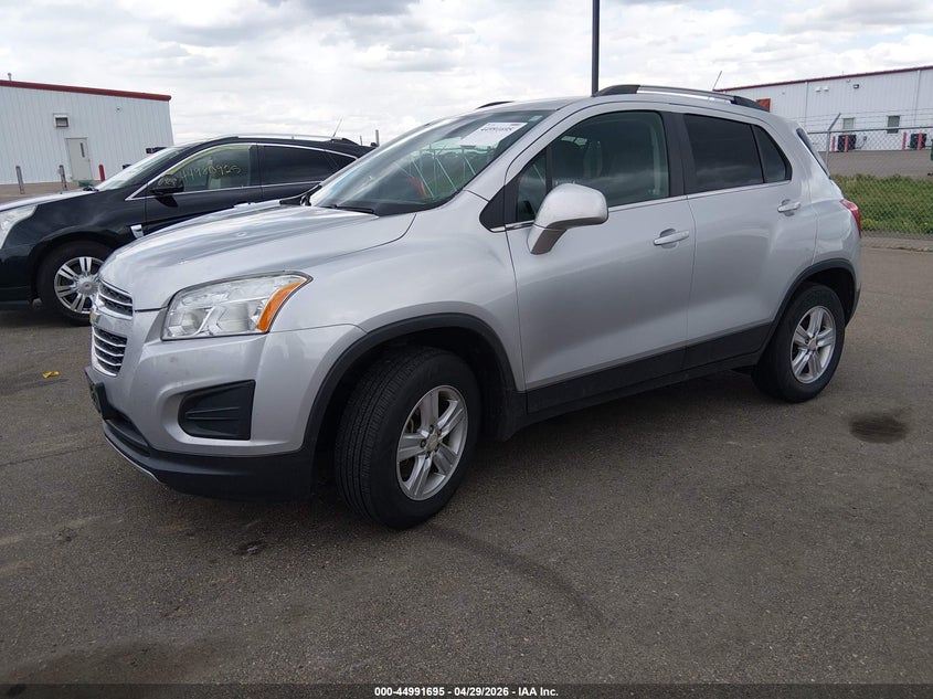 2016 CHEVROLET TRAX auction photo 2