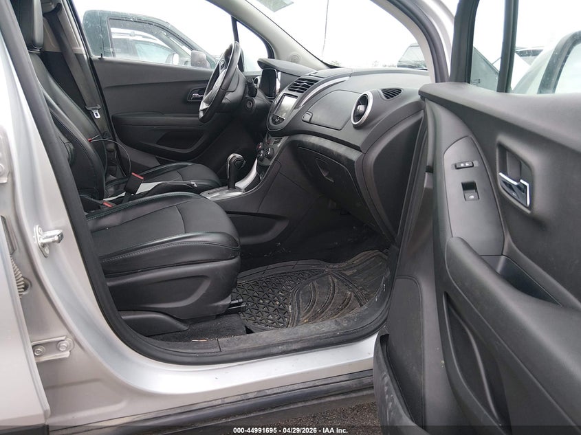 2016 CHEVROLET TRAX auction photo 5