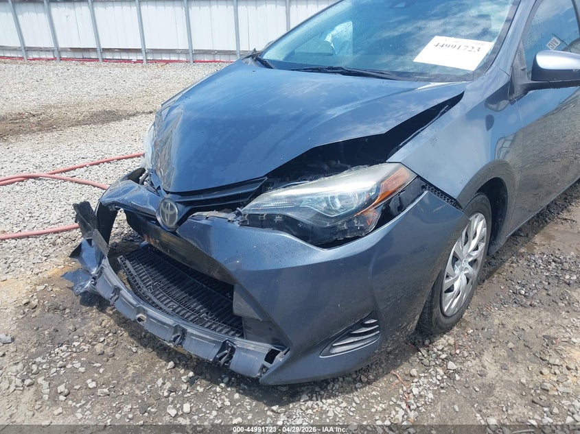 2019 TOYOTA COROLLA auction photo 6
