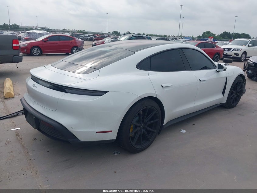 2022 PORSCHE TAYCAN auction photo 4