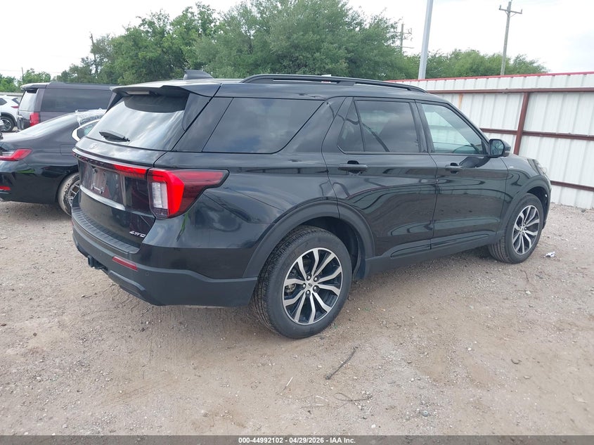 2025 Ford Explorer St-Line