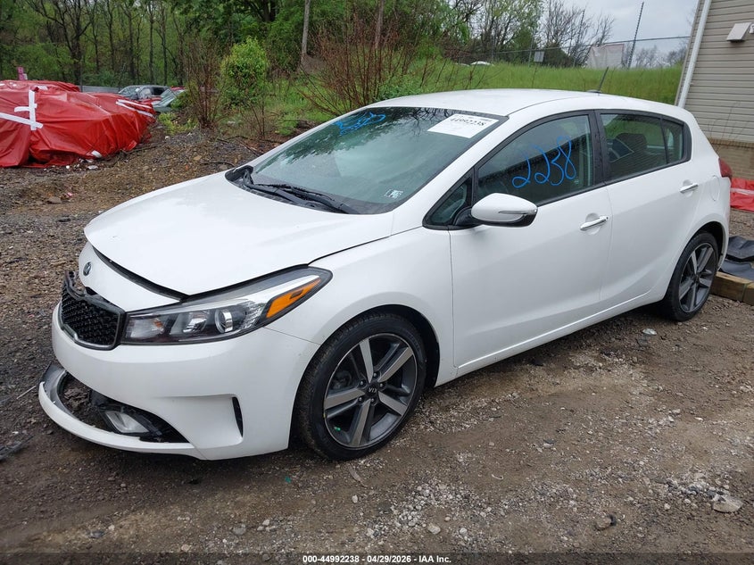 2017 Kia Forte Ex KNAFX5A82H5709032 photo 1