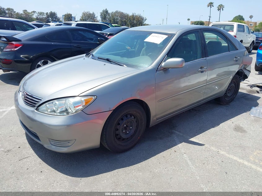 2006 Toyota Camry Le 4T1BE32K56U703228 photo 1