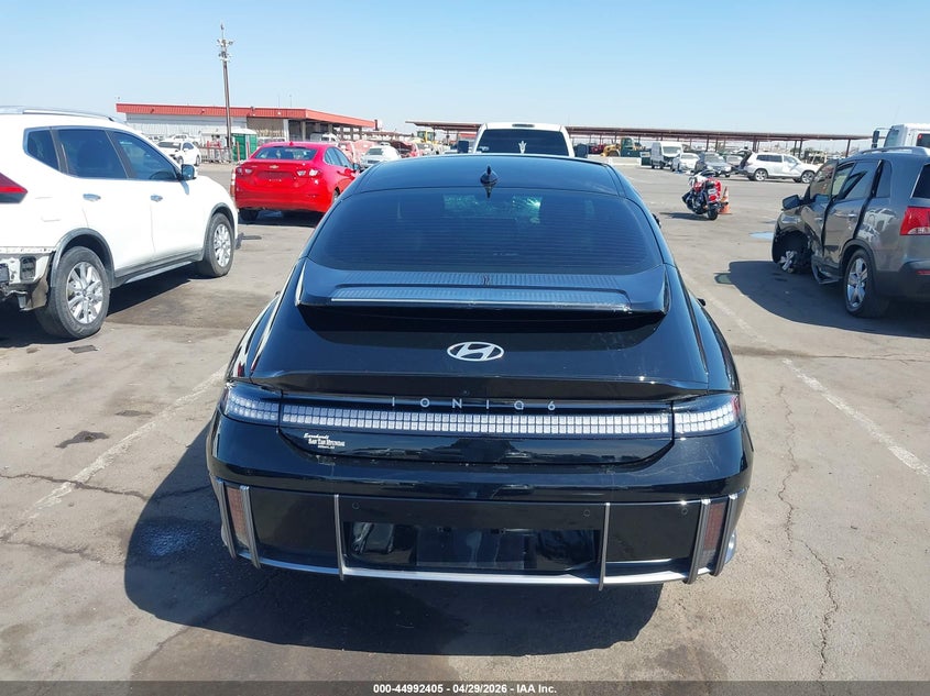 2023 Hyundai Ioniq 6 Limited VIN: KMHM54AA3PA027811 Lot: 44992405