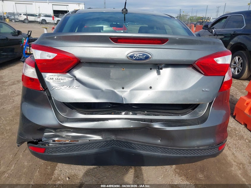 1FAHP3F29CL201672 2012 Ford Focus 2.0 Se grey
