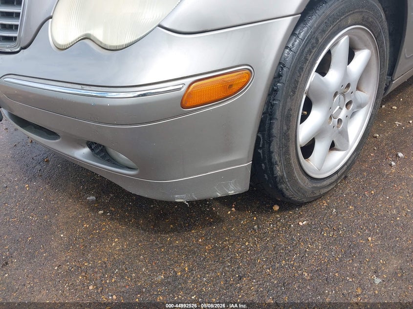 2004 Mercedes-Benz C 240 VIN: WDBRF61J44F510420 Lot: 44992526