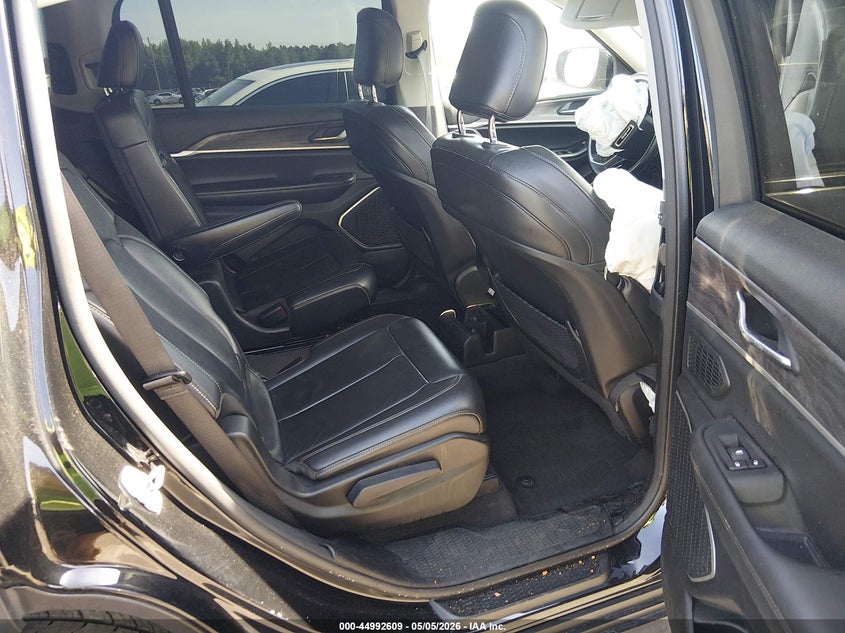 2022 JEEP GRAND CHEROKEE L auction photo 8