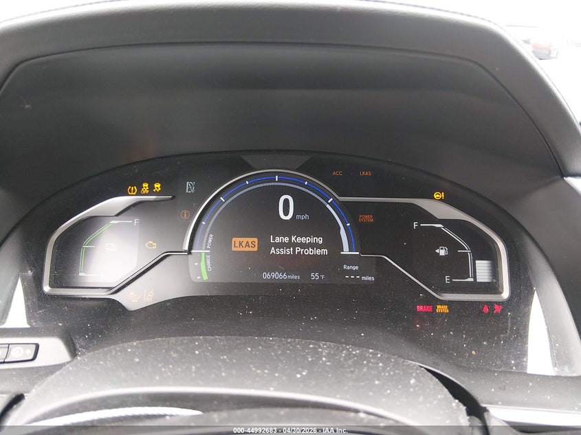 2018 Honda Clarity Plug-In Hybrid VIN: JHMZC5F10JC023742 Lot: 44992683