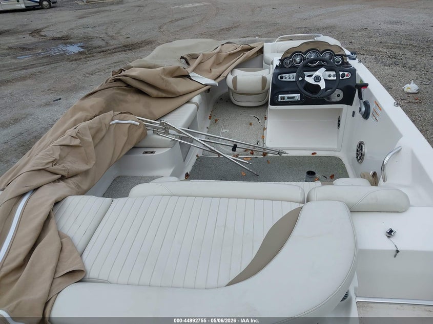 2012 STARCRAFT 21' auction photo 5