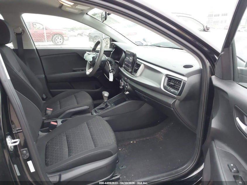 VIN 3KPA24AD4PE613649 2023 KIA RIO LX
