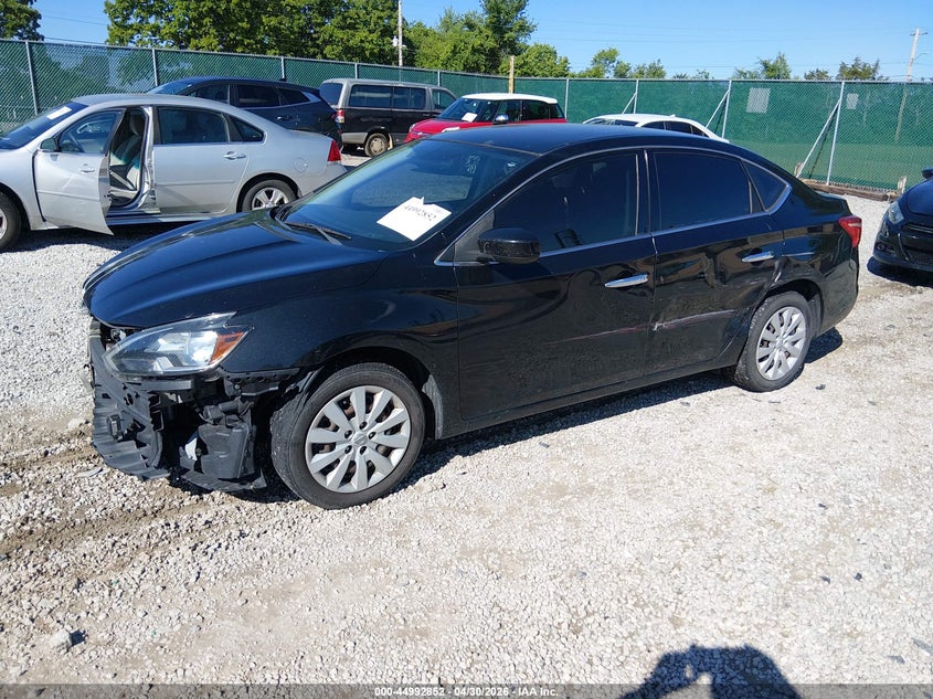 3N1AB7AP7KY242606 2019 NISSAN SENTRA S photo 1